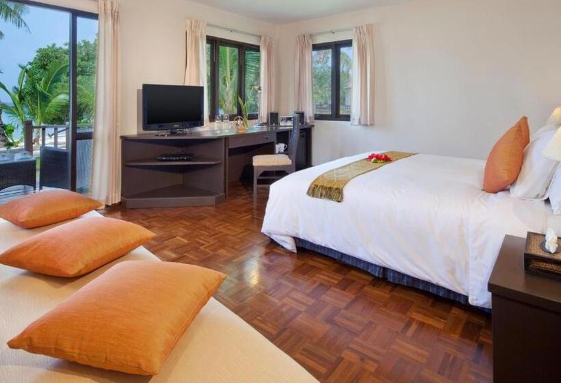 بنجلو قياسى, Phi Phi Holiday Resort