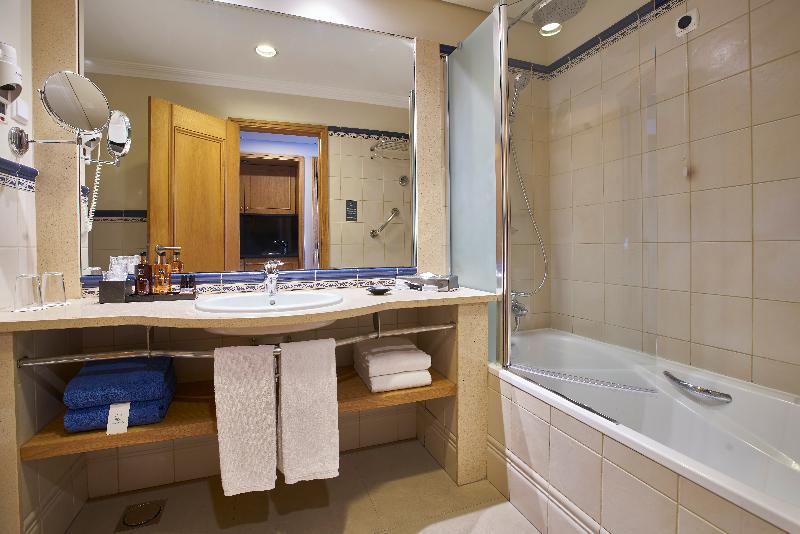 Полулюкс, Porto Santa Maria   Portobay   Adults Only