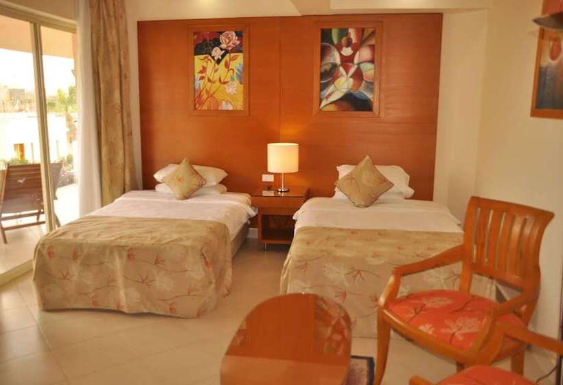 اتاق استاندارد, Parrotel Beach Resort