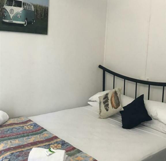 스탠다드 룸, Tin Can Bay Budget Accommodation