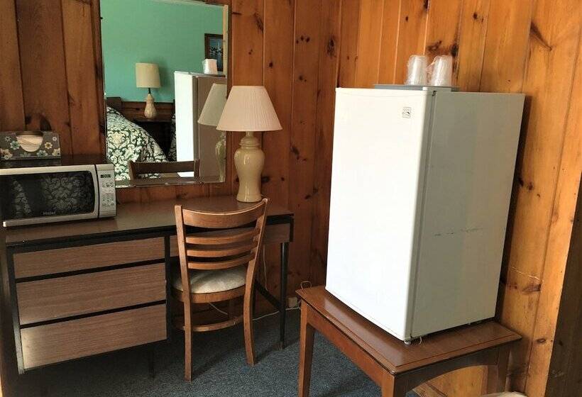 Номер Стандарт 2 Двуспальные Кровати, Bass River Motel