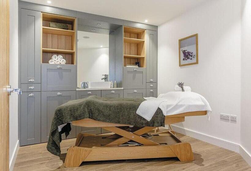Дом 3 Спальни, Windmill Retreat