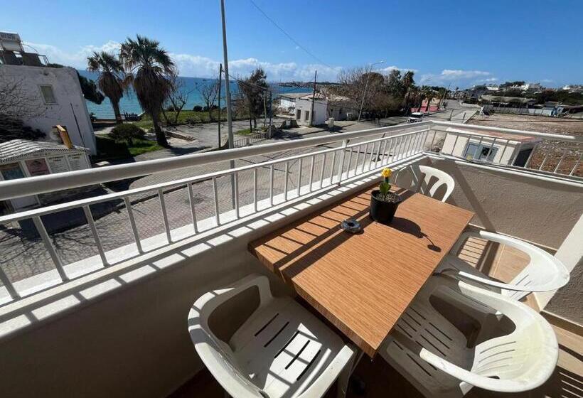 آپارتمان 1 خوابه با چشم‌انداز دریا, Holiday Apart 50 Meters To Beach, Sea View Apartments