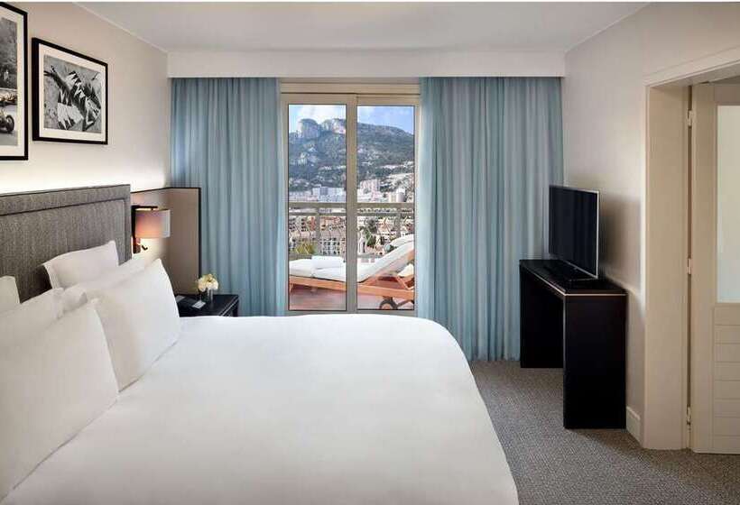 Люкс, Chekhoff Hotel Moscow Curio Collection By Hilton