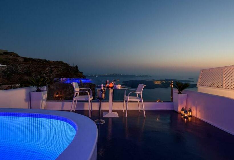 套房配有游泳池, Pegasus Suites & Spa