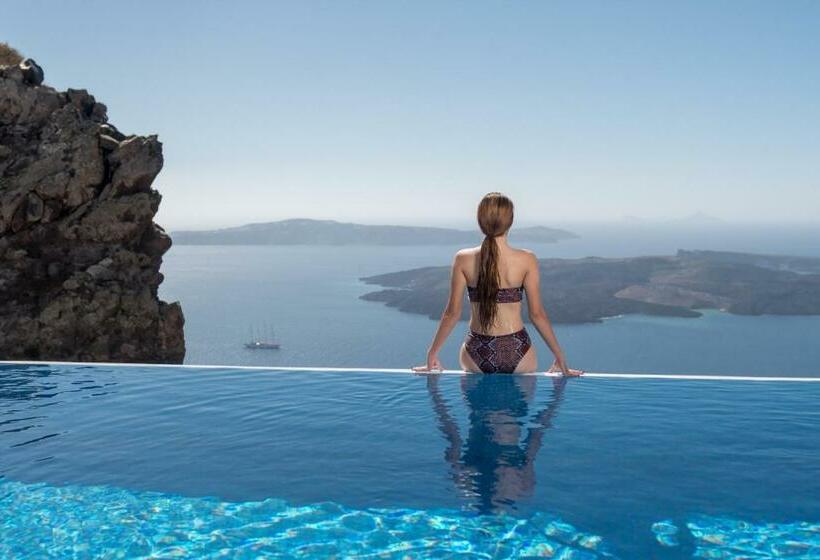 套房配有游泳池, Pegasus Suites & Spa