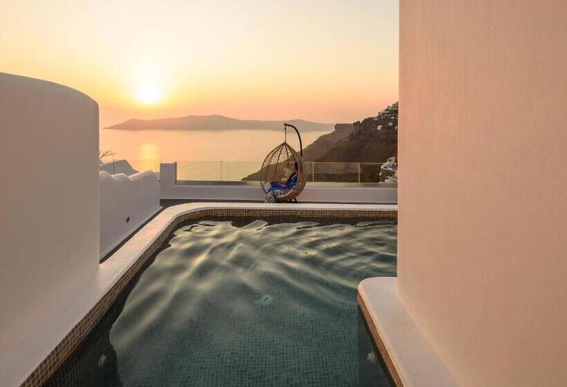 套房配有游泳池, Pegasus Suites & Spa