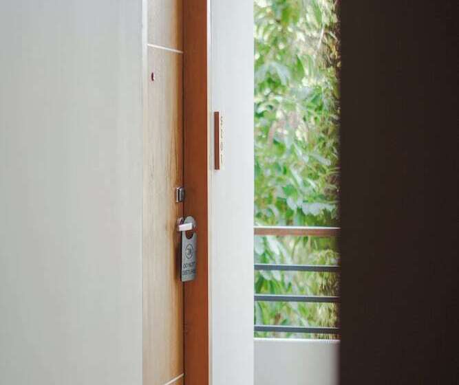 اتاق لوکس با چشم‌انداز دریا, Zin Canggu Resort & Villas
