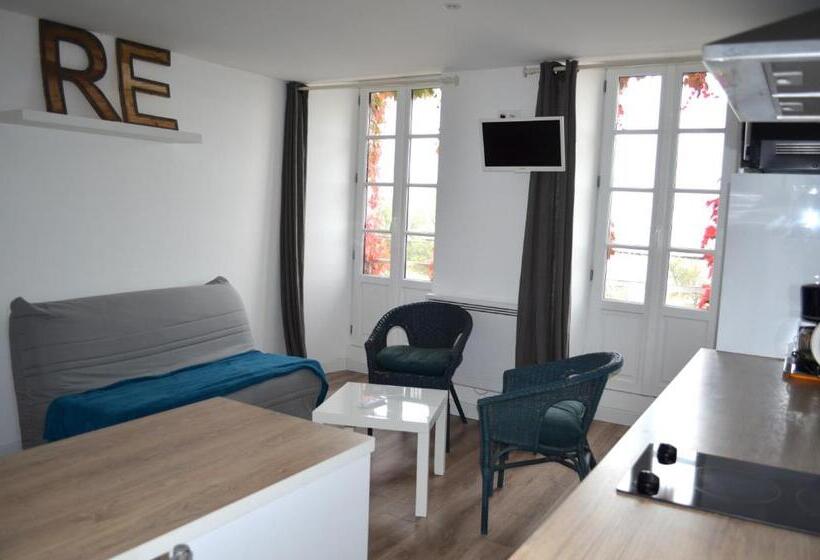 Tengerre Néző 1 Szobás Apartman, Le Môle