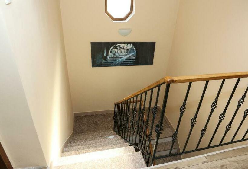 اتاق استاندارد با چشم‌انداز شهر, Cosbuc Residence & Villa