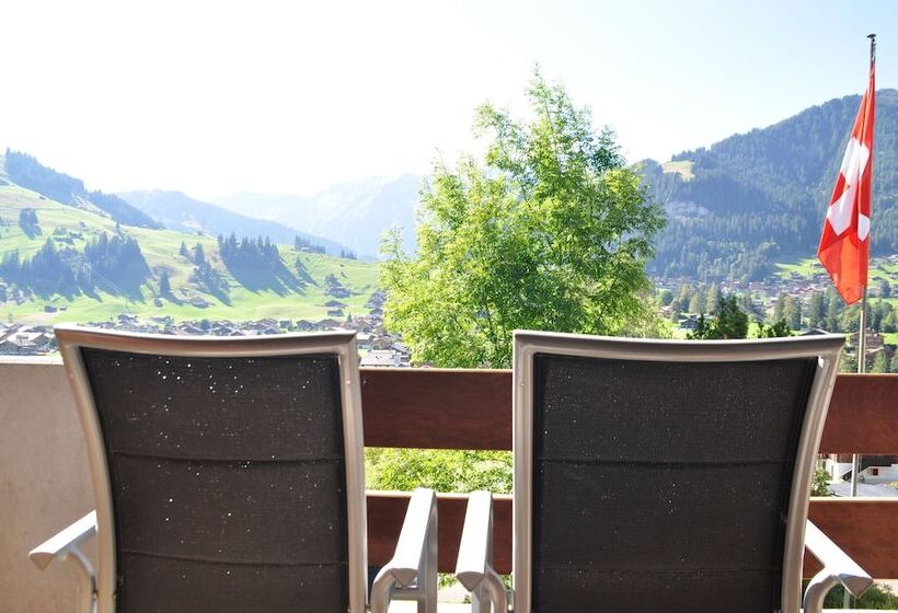 Номер Стандарт с Балконом, Ferien  Und Familienhotel Alpina Adelboden