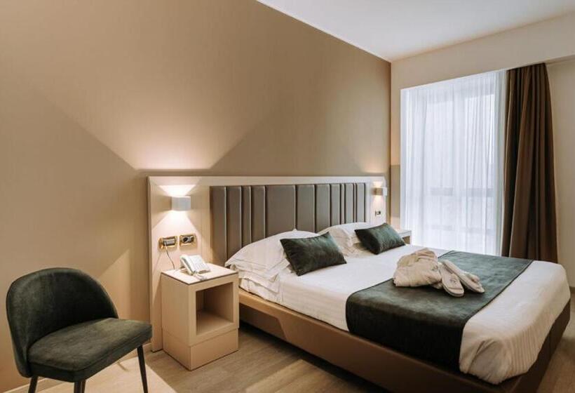 اتاق استاندارد, Grand Hotel La Chiusa Di Chietri