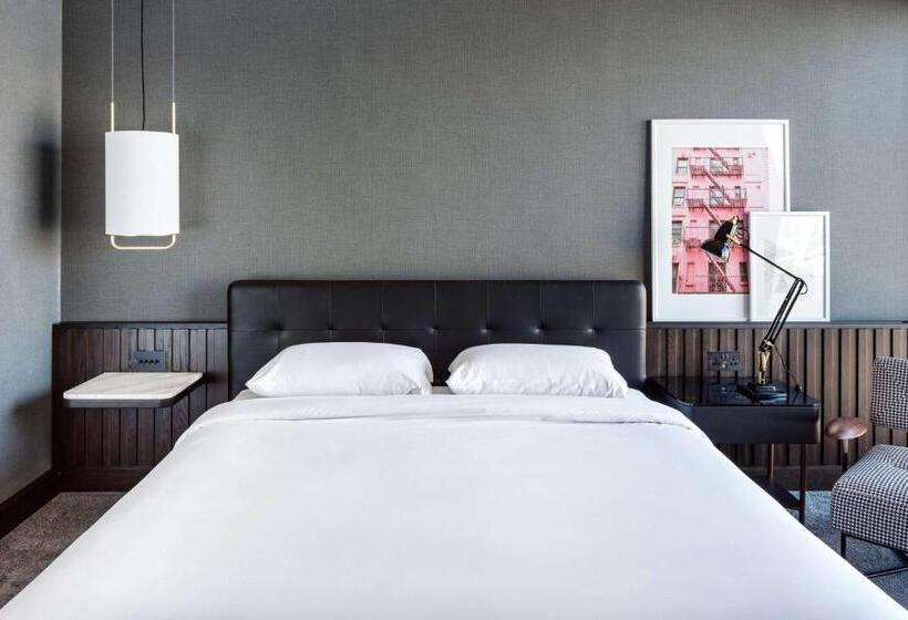 Номер Премиум, The Edwardian Manchester A Radisson Collection