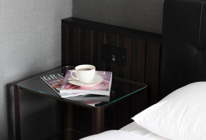 Номер Superior, The Edwardian Manchester A Radisson Collection