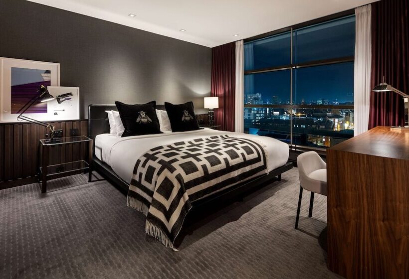 جناح دور أخير, The Edwardian Manchester A Radisson Collection