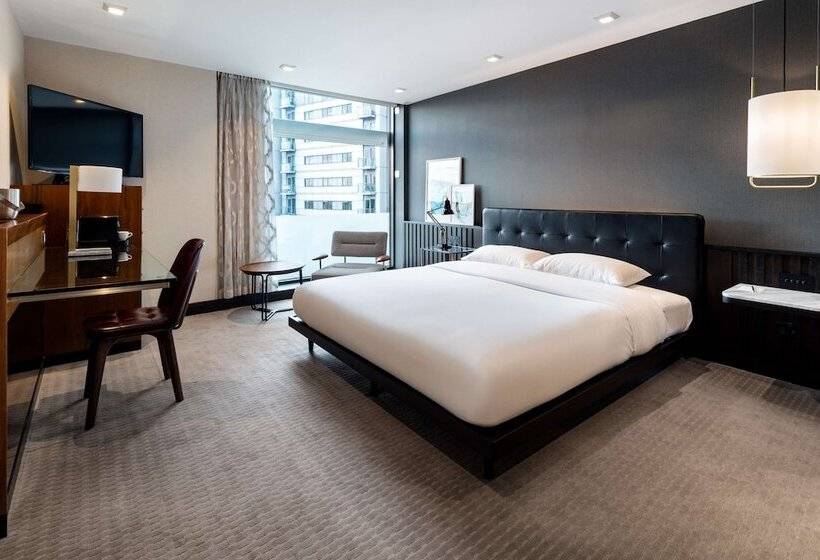 Номер Superior, The Edwardian Manchester A Radisson Collection
