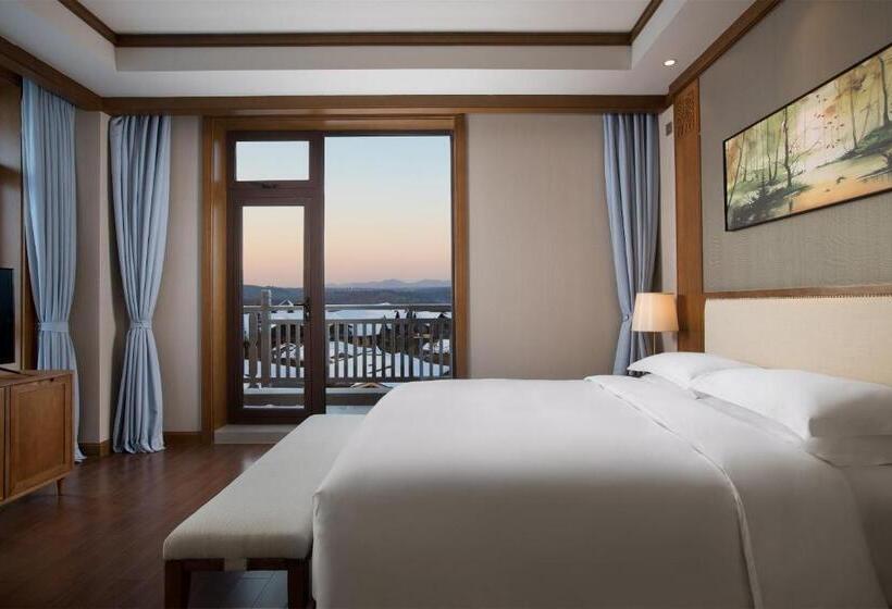 سوییت خانوادگی, Swissôtel Resort Changbaishan