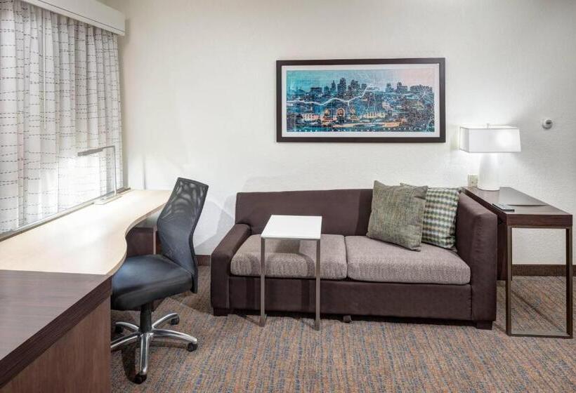 Студия Стандарт, Residence Inn Kansas City Country Club Plaza