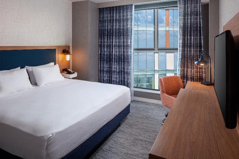 장애인을 위한 스탠다드 룸, Hampton Inn Boston Seaport District
