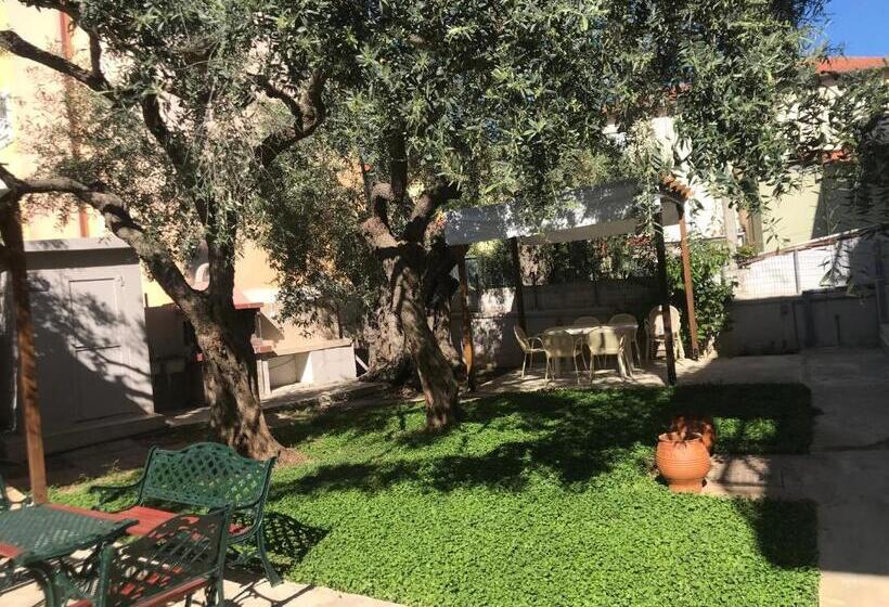 Apartamento 1 Dormitório com Sacada, Grecian Sea