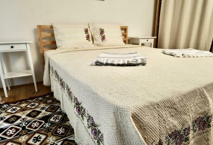 디럭스 룸, Dedehan Retreat Otel