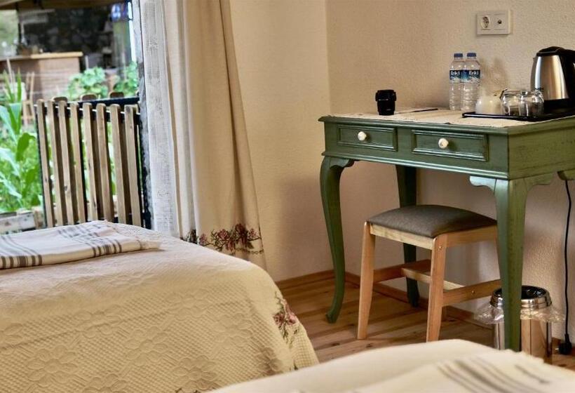 스탠다드 룸, Dedehan Retreat Otel