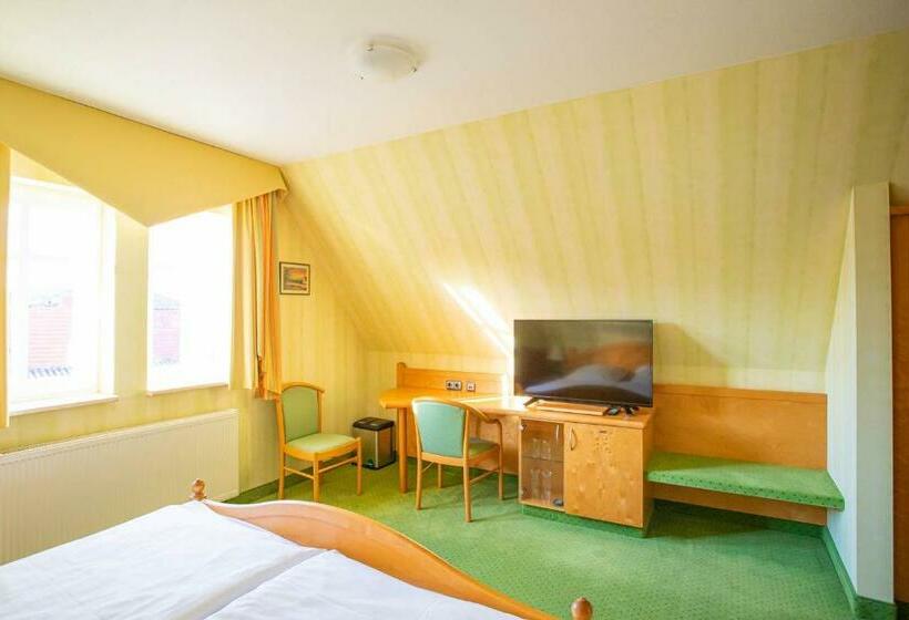 Номер Стандарт, Pension Eschwege