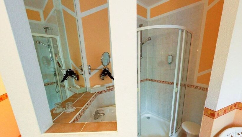 Номер Стандарт, Haus Martens
