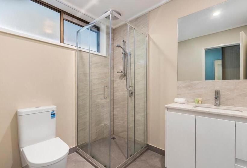 Апартаменты 1 Спальня, Knox International Hotel And Apartments