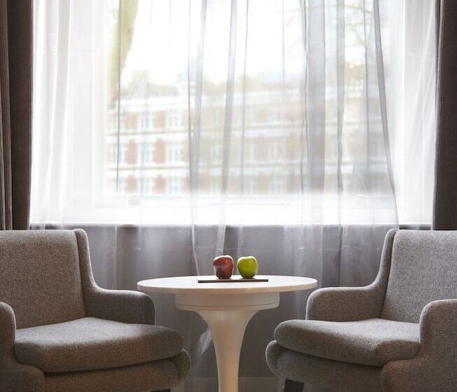 Номер Клуб, Malmaison London