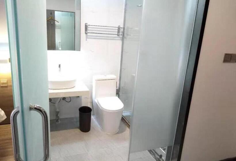 Номер Superior, 7days Premium Zibo Zhoucun Zhoulong Road Furniture Market Branch