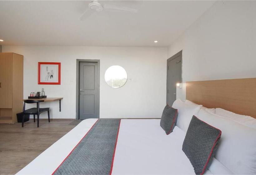 Трехместный Номер Классика, Super Townhouse Tonk Road Near Gandhi Nagar Railway Station Formerly Hotel Jaiman