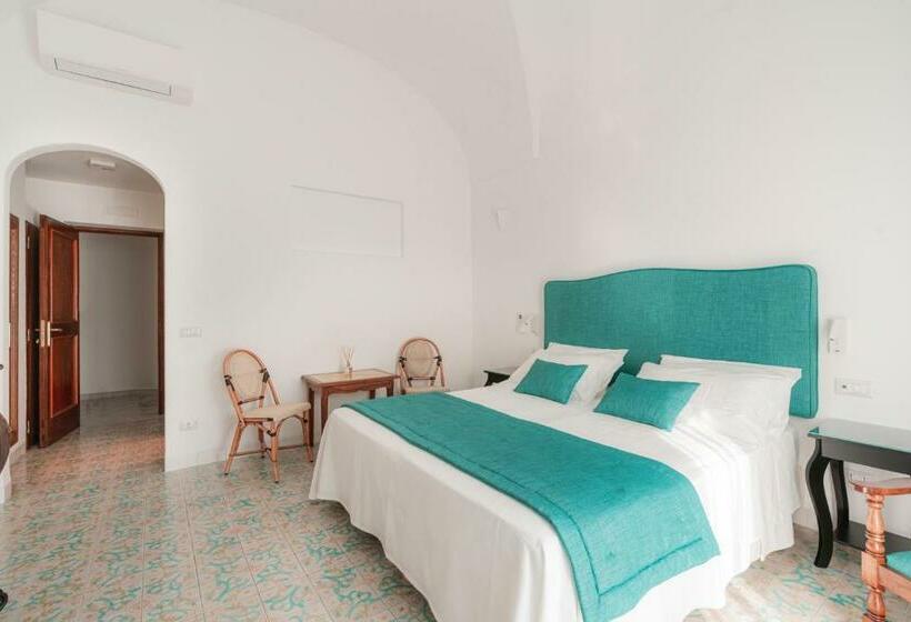 Номер Стандарт Вид на Море, Villa Nettuno