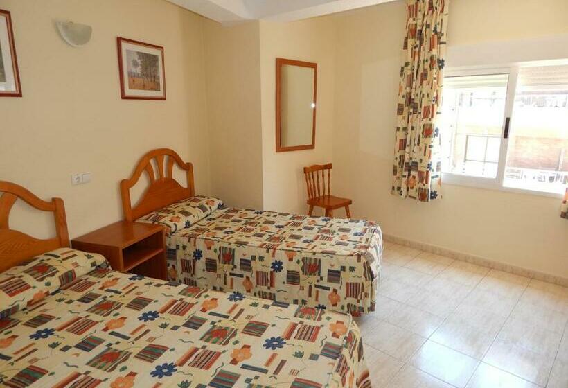 침실 2개 아파트, Apartamentos Avenida