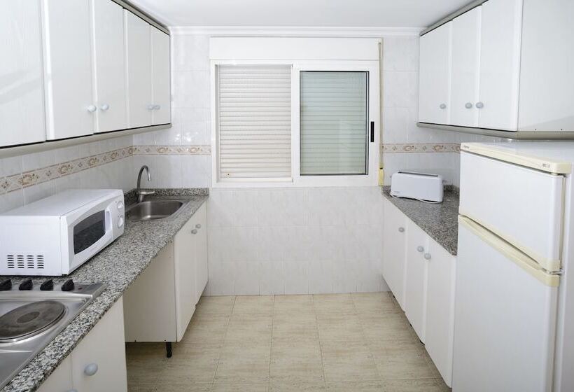 침실 2개 아파트, Apartamentos Avenida