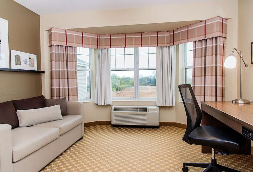 Люкс с гидромассажем, Country Inn & Suites By Radisson, Milwaukee West Brookfield , Wi