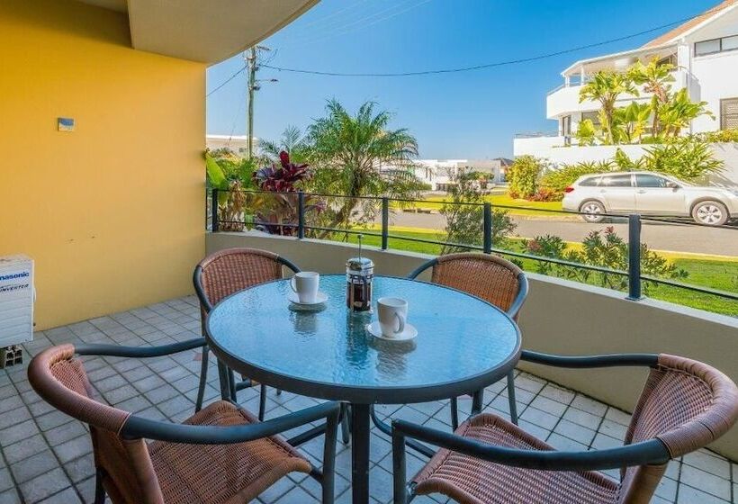 Апартаменты 1 Спальня Вид на Сад, The Cove Yamba