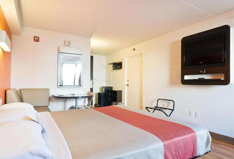 스탠다드 룸 킹사이즈 침대, Motel 6springfield, Dc  Washington Southwest