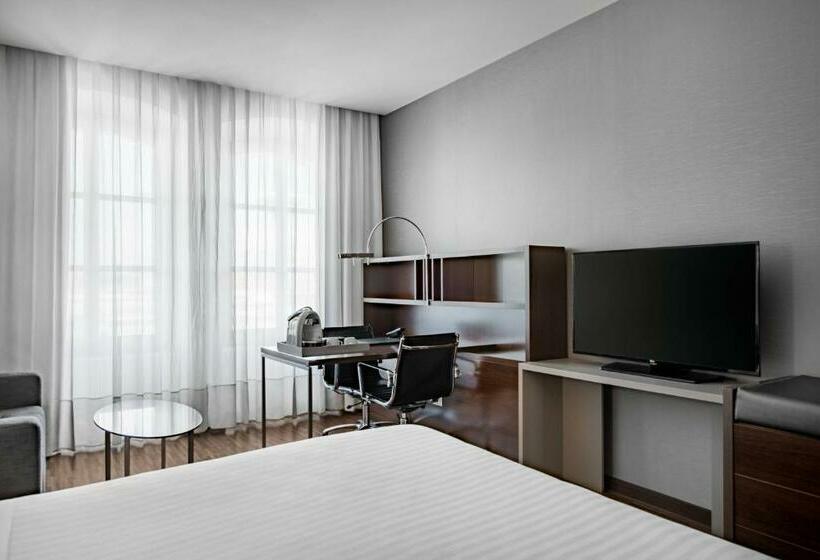 带大床的标准间, Ac Hotel Torino By Marriott