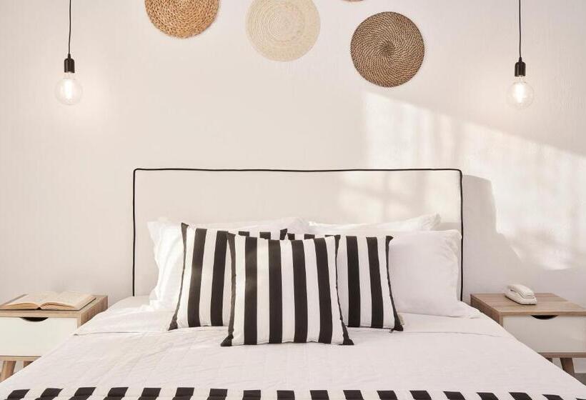 Triple Room Sea View, High Mill Paros