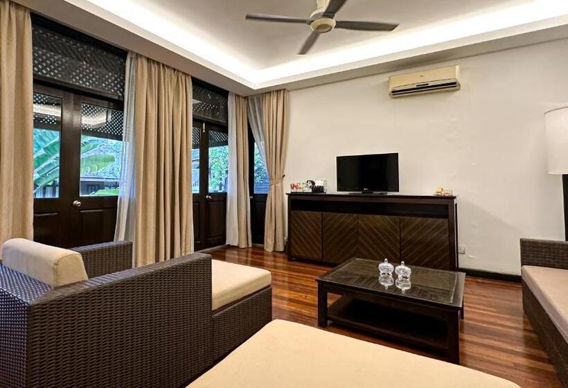 2 Bedrooms Suite Garden View, Rebak Island Resort & Marina