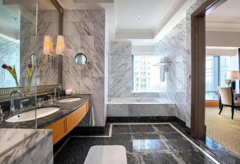 Номер Стандарт Вид на Город, The Ritzcarlton Jakarta, Mega Kuningan
