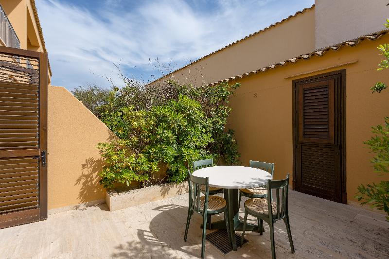 آپارتمان 2 خوابه, La Tonnara Di Bonagia Resort