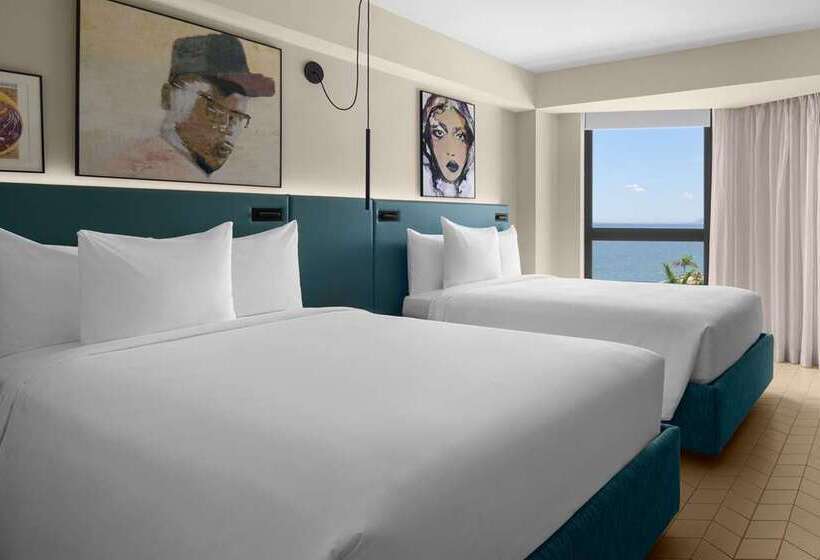 디럭스 룸, Pennyweight Hotel Boston, Curio Collection By Hilton