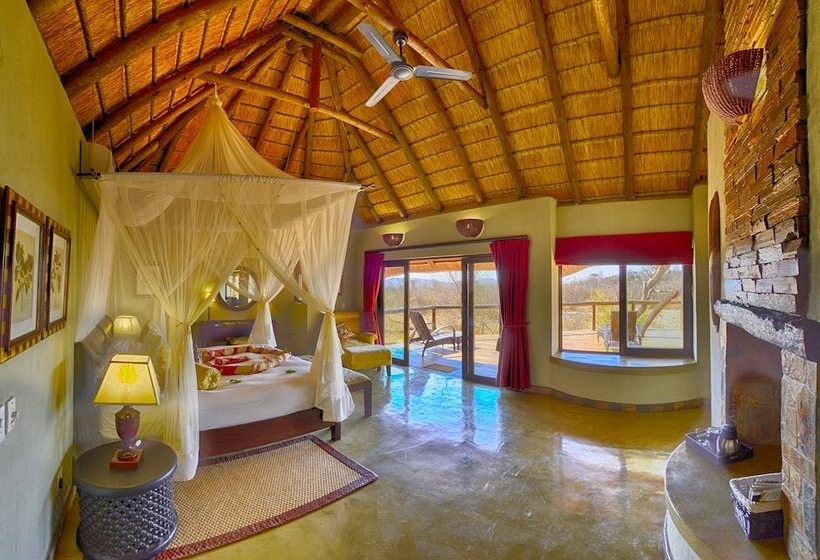 Апартаменты Deluxe 1 Спальня, Motswiri Private Safari Lodge