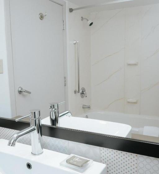 سوئیت با وان آب گرم, Country Inn & Suites By Radisson, Myrtle Beach, Sc