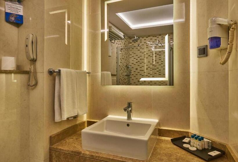 اتاق استاندارد سه نفره, Grand Hotel Gulsoy Old City