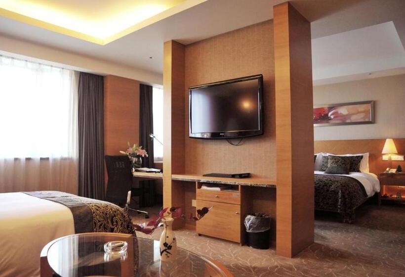 Семейный Номер, Maritim Hotel Taicang Garden