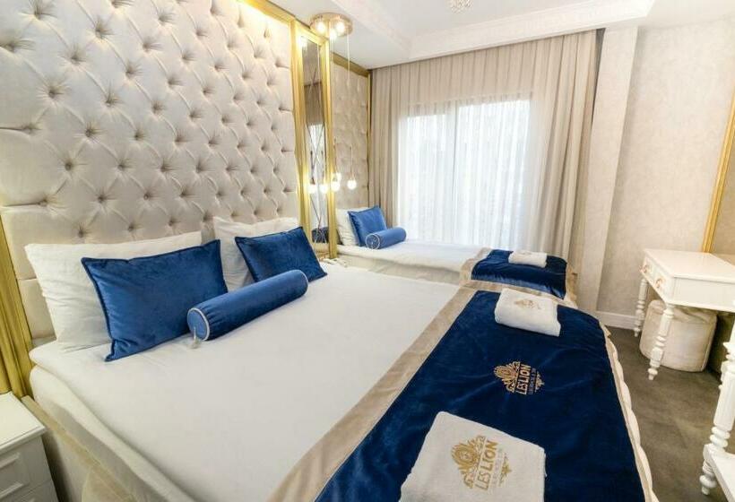 Camera Familiare, Leslion Luxury