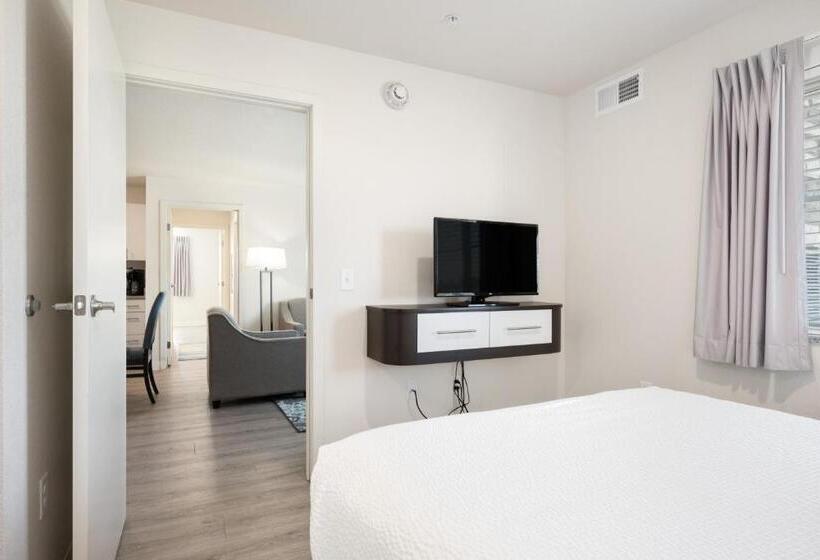 Люкс 3 Спальни, Waterwalk Extended Stay By Wyndham Minneapolis   Plymouth